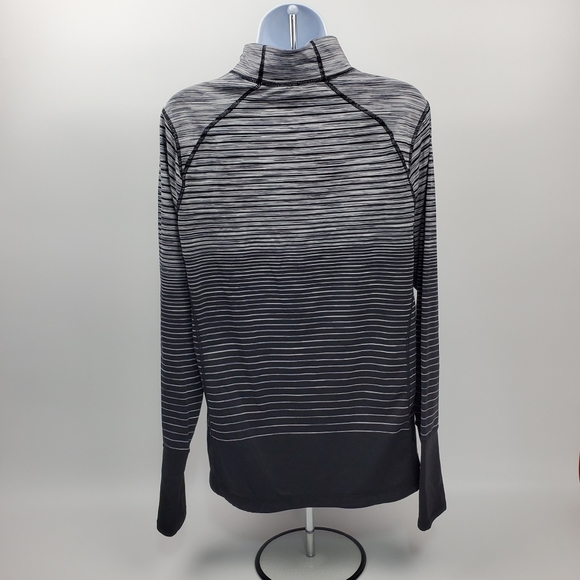 Women's Kirkland Signature 1/4 Zip Workout Top NWT - Picture 2 of 12